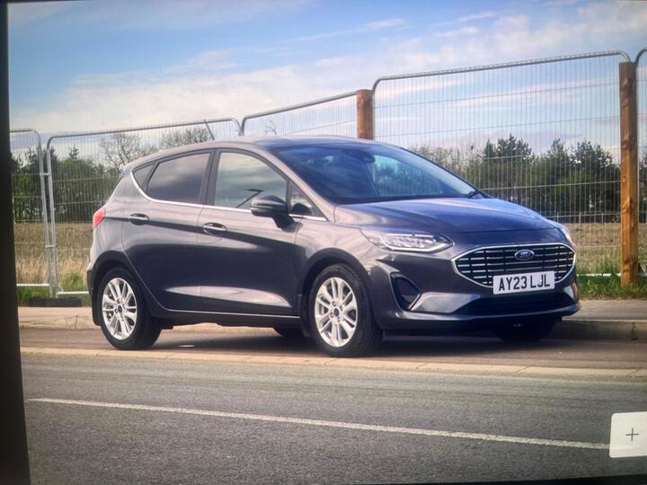 Ford Fiesta 1.0T EcoBoost Titanium Euro 6 (s/s) 5dr