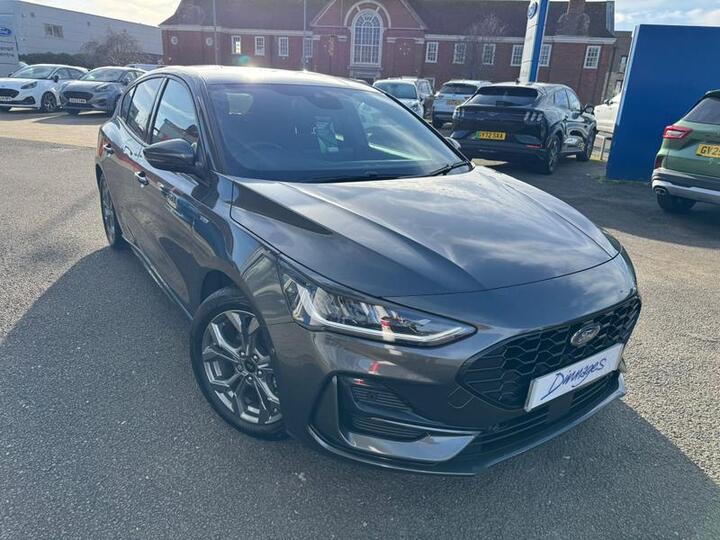 Ford Focus 1.0T EcoBoost MHEV ST-Line Euro 6 (s/s) 5dr