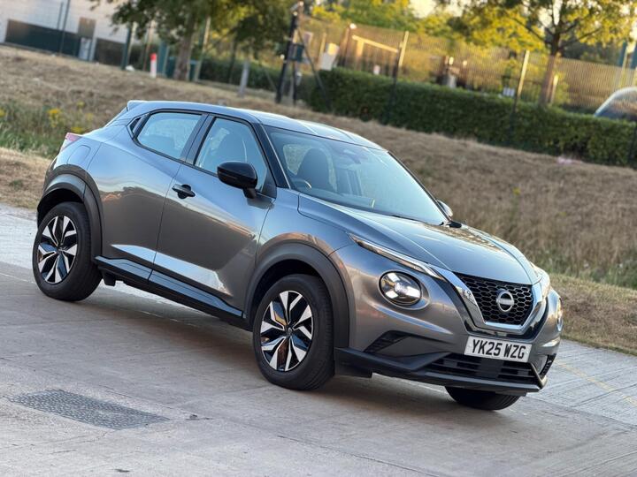 Nissan Juke 1.0 DIG-T Acenta Premium Euro 6 (s/s) 5dr