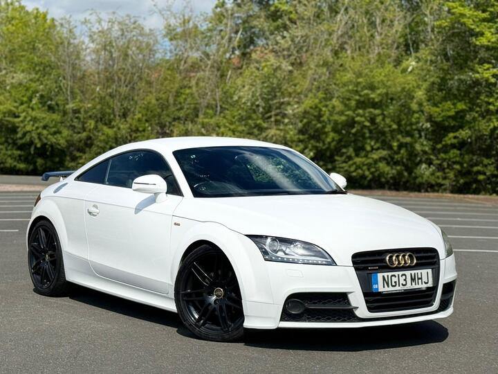Audi TT 2.0 TDI Black Edition Quattro Euro 5 3dr