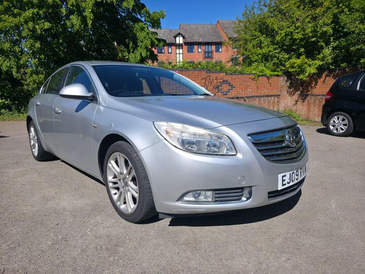 Vauxhall Insignia 1.8 16V Exclusiv Euro 5 5dr