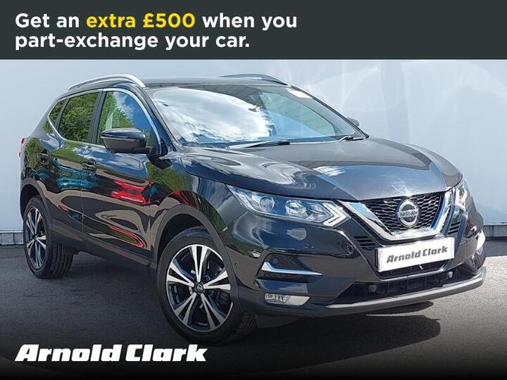 Nissan Qashqai 1.3 DIG-T N-Connecta Euro 6 (s/s) 5dr
