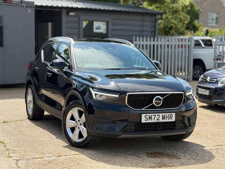 Volvo XC40 2.0 B3 MHEV Core DCT Auto Euro 6 (s/s) 5dr