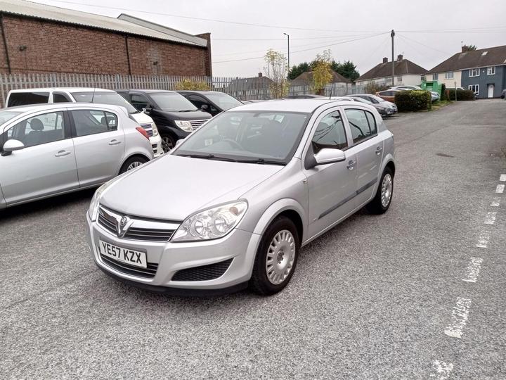 Vauxhall Astra 1.8i 16v Life 5dr