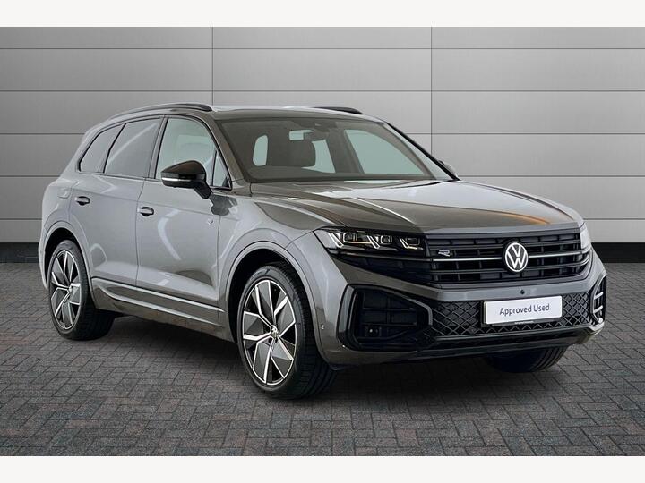 Volkswagen Touareg 3.0 TDI V6 Black Edition Tiptronic 4Motion Euro 6 (s/s) 5dr