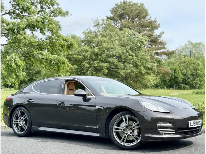 Porsche Panamera 4.8 V8 4S PDK 4WD Euro 5 (s/s) 5dr