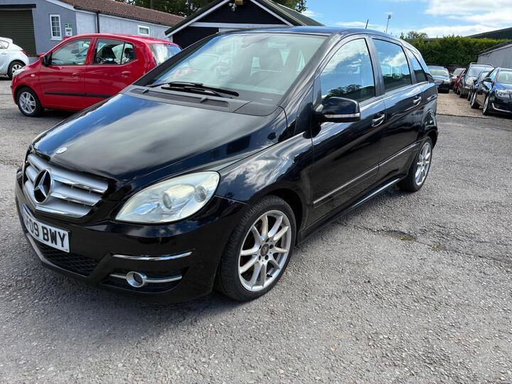 Mercedes-Benz B Class 2.0 B200 CDI Sport CVT 5dr