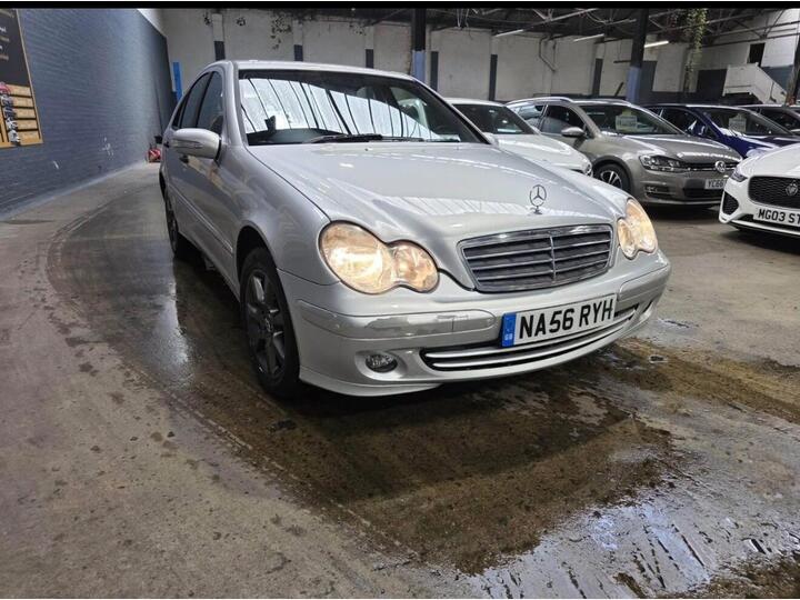 Mercedes-Benz C Class 1.8 C180 Kompressor Classic SE 4dr