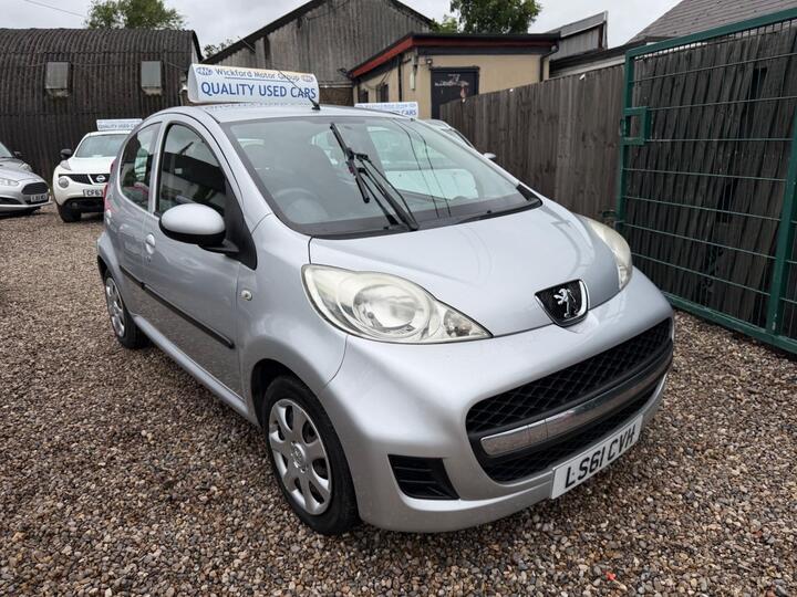 Peugeot 107 1.0 12V Urban Euro 5 5dr