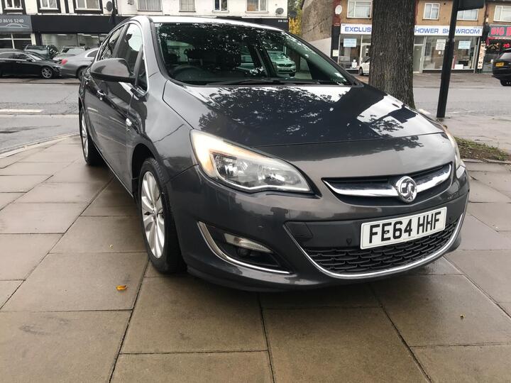 Vauxhall Astra 1.6 16v Elite Auto Euro 5 5dr