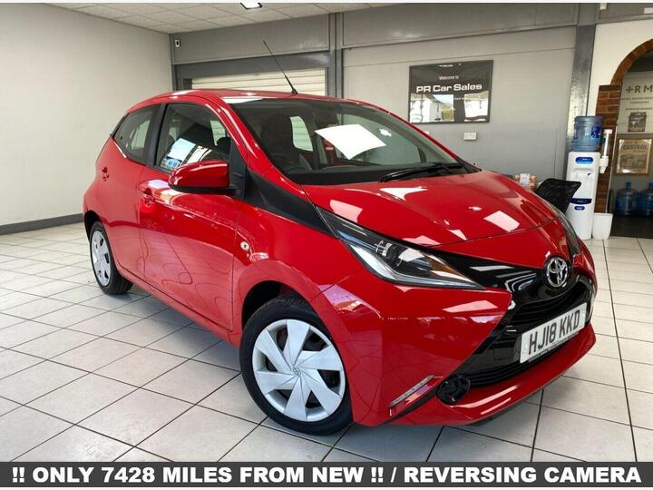 Toyota AYGO 1.0 VVT-i X-play Euro 6 5dr