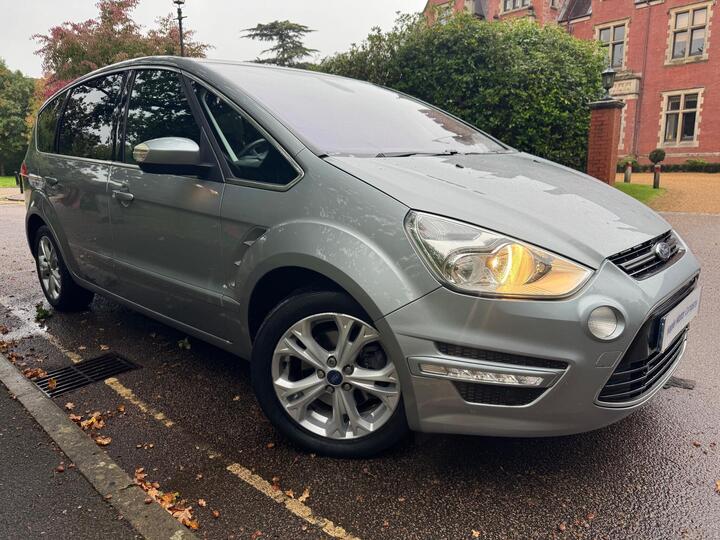 Ford S-Max 2.2 TDCi Titanium Euro 5 5dr