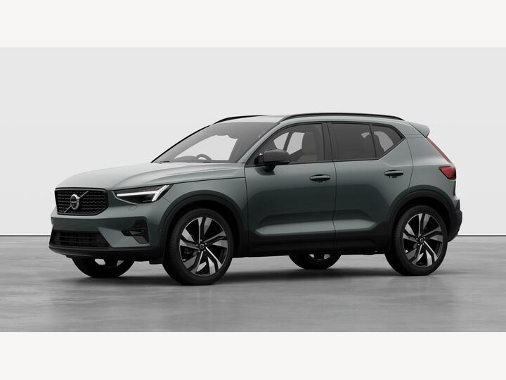 Volvo XC40 2.0 B3 MHEV Ultra Dark DCT Auto Euro 6 (s/s) 5dr