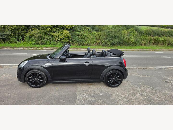 MINI Convertible 2.0 Cooper S Euro 6 (s/s) 2dr