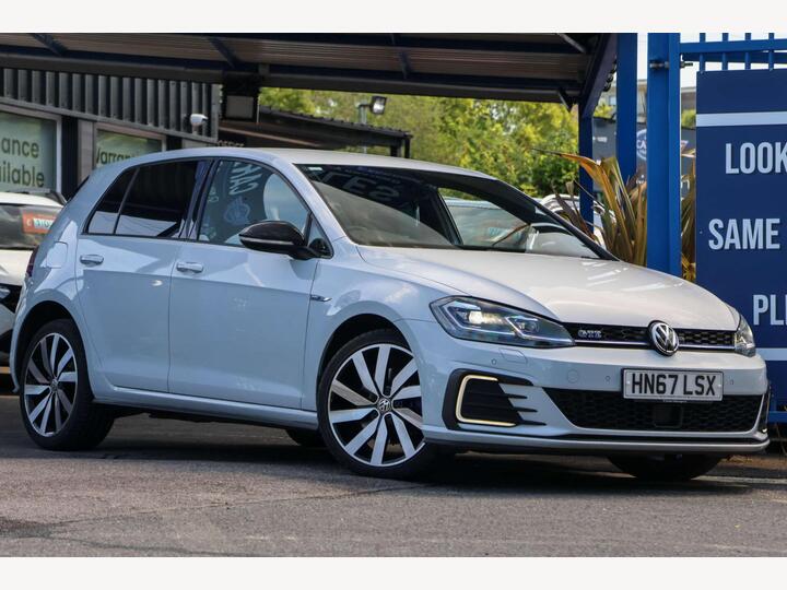 Volkswagen GOLF 1.4 TSI 8.7kWh GTE Advance DSG Euro 6 (s/s) 5dr