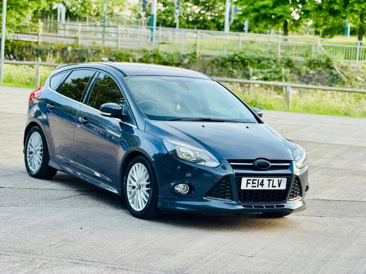Ford Focus 1.0T EcoBoost Zetec S Euro 5 (s/s) 5dr