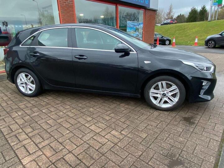 Kia Ceed 1.0 T-GDi ECO 2 Euro 6 (s/s) 5dr