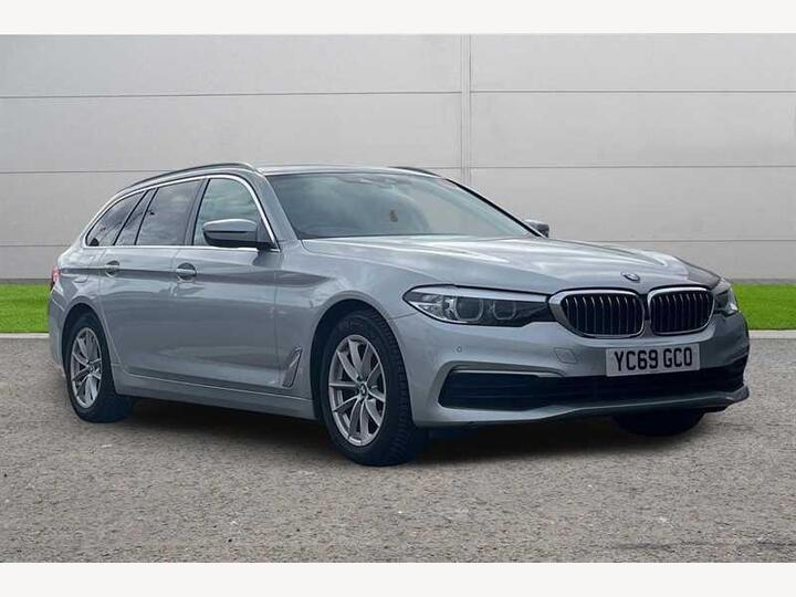 BMW 5 Series 2.0 520d MHT SE Touring Auto Euro 6 (s/s) 5dr BMW 5 Series 2.0 520d MHT SE Touring Auto Euro 6 (s/s) 5dr