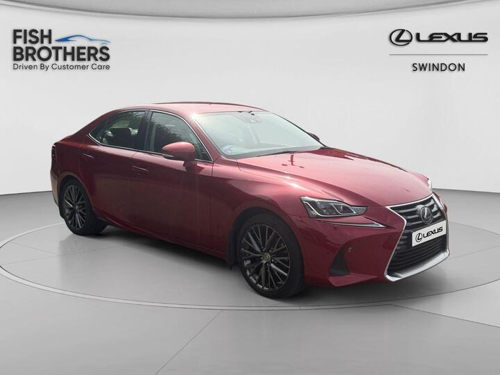 Lexus IS 2.5 300h Premier E-CVT Euro 6 (s/s) 4dr