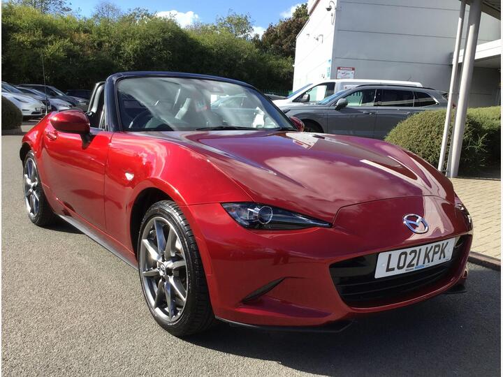 Mazda MX-5 2.0 SKYACTIV-G Sport Tech Euro 6 (s/s) 2dr