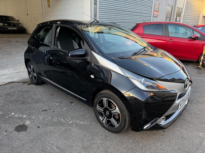 Toyota AYGO 1.0 VVT-i X-clusiv Euro 5 5dr Euro 5