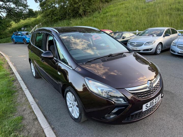 Vauxhall Zafira Tourer 2.0 CDTi SE Euro 5 5dr Vauxhall Zafira Tourer 2.0 CDTi SE Euro 5 5dr