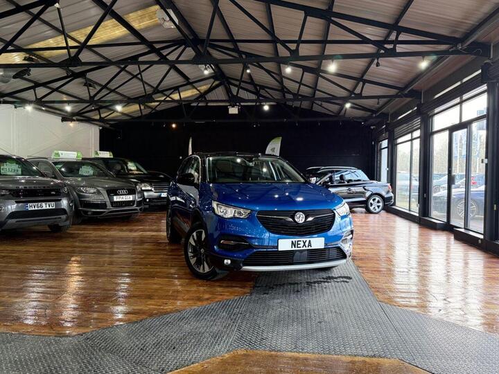 Vauxhall GRANDLAND X 1.2 Turbo Sport Nav Auto Euro 6 (s/s) 5dr