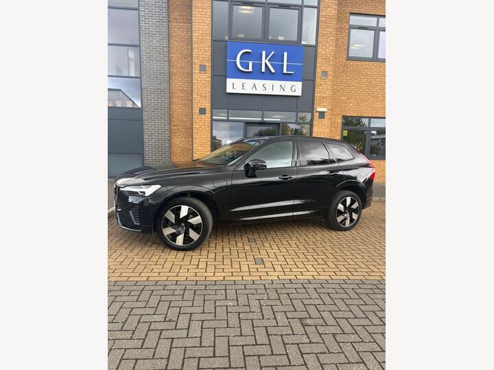 Volvo XC60 2.0h T8 Recharge 18.8kWh Ultimate Dark Auto AWD Euro 6 (s/s) 5dr