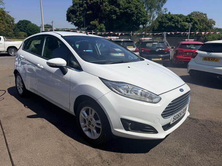 Ford Fiesta 1.25 Zetec Euro 6 5dr