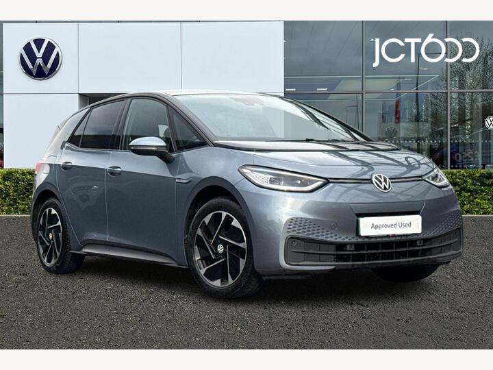 Volkswagen ID.3 Pro 58kWh Family Auto 5dr
