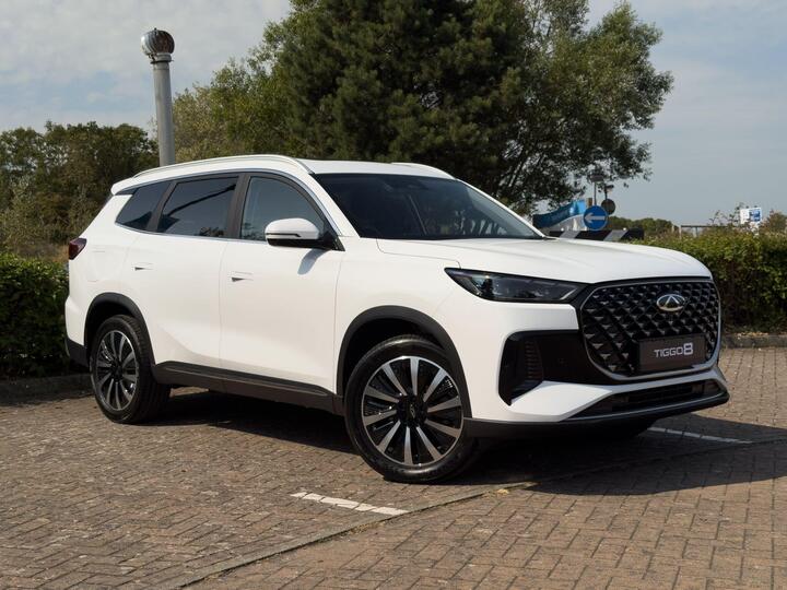 Chery Tiggo 8 1.5T 18.4kWh Summit DHT1 Euro 6 (s/s) 5dr