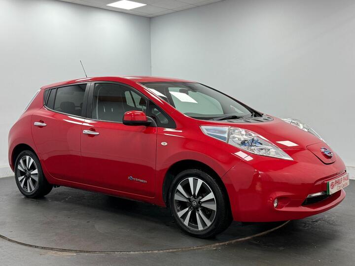 Nissan Leaf 30kWh Tekna Auto 5dr