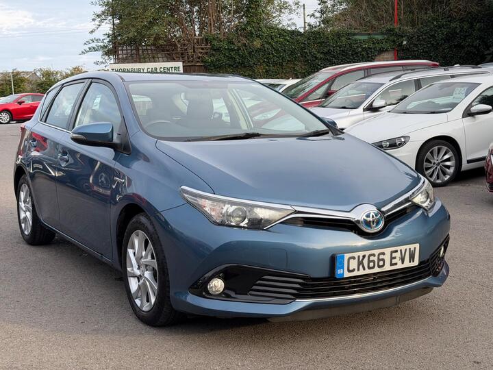 Toyota Auris 1.8 VVT-h Business Edition CVT Euro 6 (s/s) 5dr