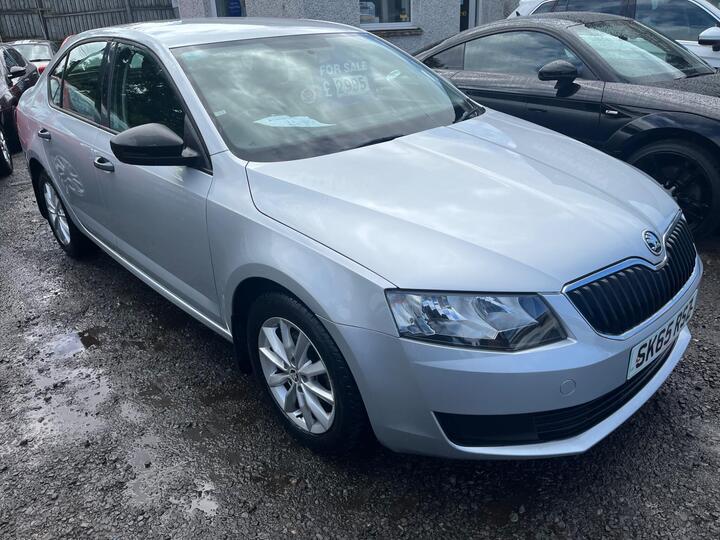 Skoda Octavia 1.6 TDI S Euro 5 (s/s) 5dr