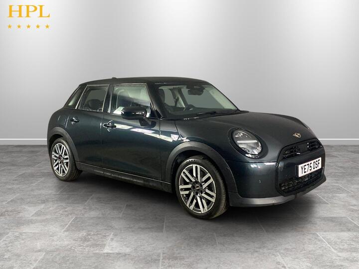 MINI COOPER 1.5C Classic Steptronic Euro 6 (s/s) 5dr