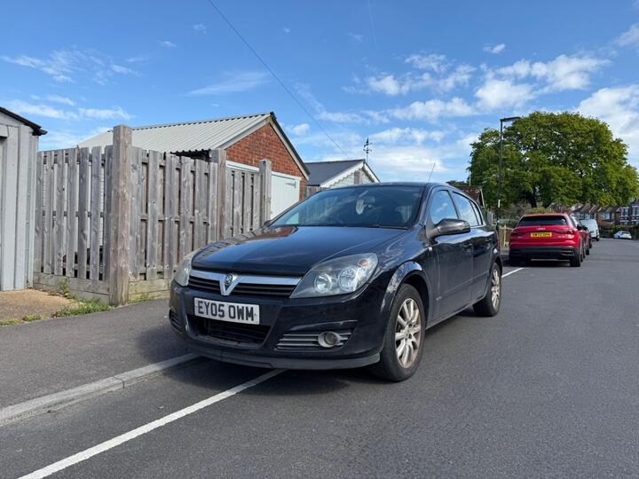 Vauxhall Astra 1.8i 16v Elite 5dr
