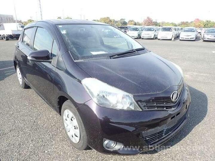 Toyota Yaris 1.33 Dual VVT-i TR 5dr Petrol Multidrive