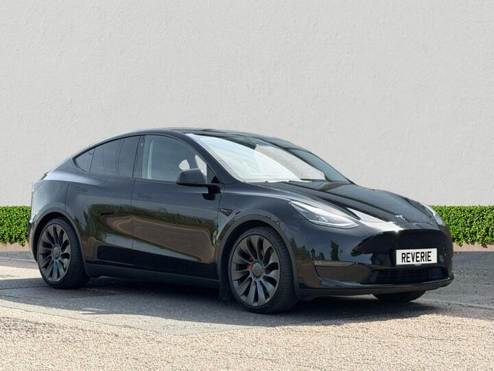 Tesla MODEL Y (Dual Motor) Performance Auto 4WDE 5dr