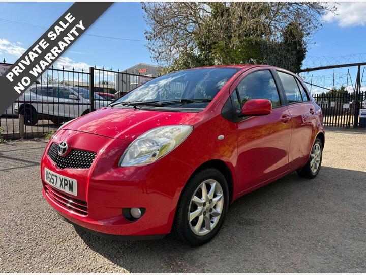 Toyota YARIS 1.3 VVT-i SR 5dr