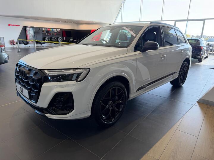 Audi Q7 3.0 TDI V6 Black Edition Tiptronic Quattro Euro 6 (s/s) 5dr