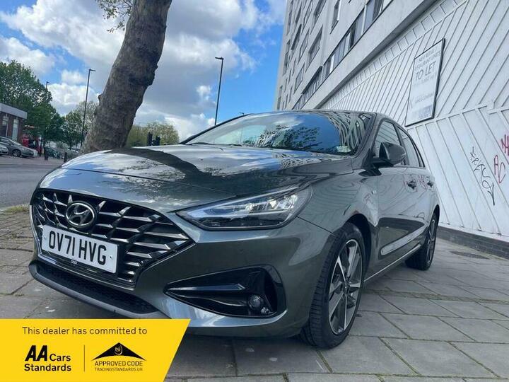 Hyundai I30 1.6 CRDi MHEV Premium DCT Euro 6 (s/s) 5dr