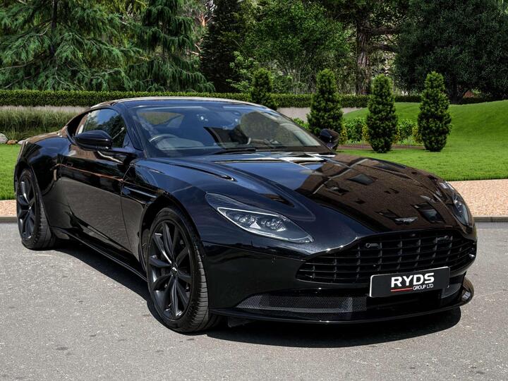 Aston Martin DB11 4.0 V8 Auto Euro 6 (s/s) 2dr