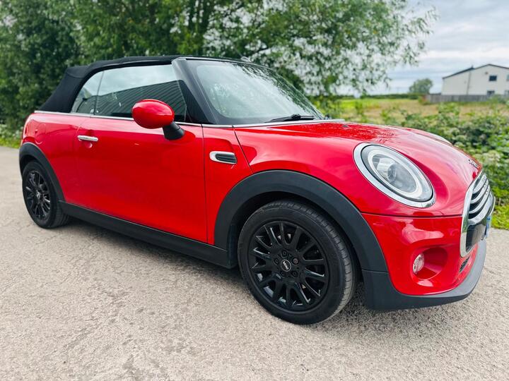 MINI Convertible 1.5 Cooper Euro 6 (s/s) 2dr