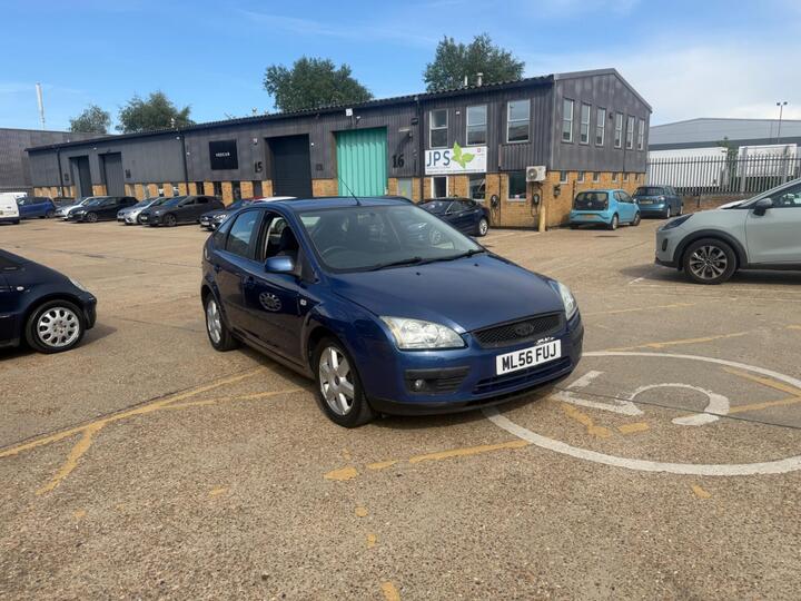 Ford Focus 1.6 Sport 5dr