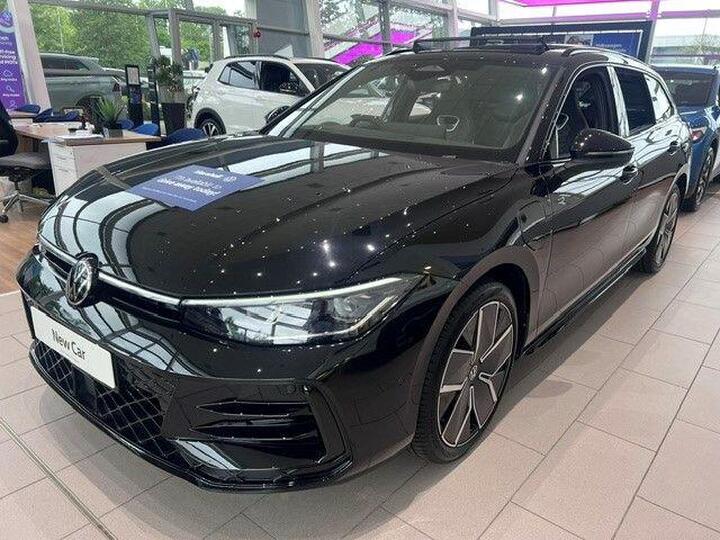 Volkswagen Passat 1.5 TSI EHybrid 19.7kWh Black Edition DSG Euro 6 (s/s) 5dr
