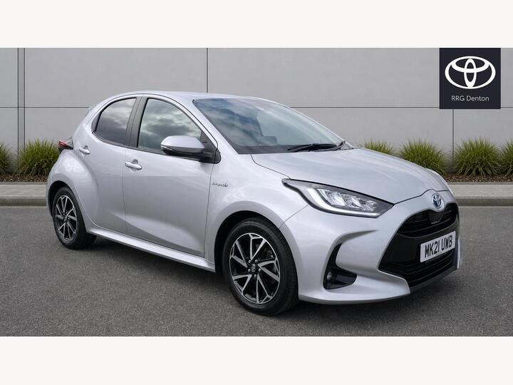 Toyota Yaris 1.5 VVT-h Design E-CVT Euro 6 (s/s) 5dr