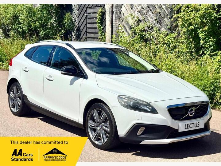 Volvo V40 Cross Country 2.0 T5 Lux Nav Auto AWD Euro 6 (s/s) 5dr
