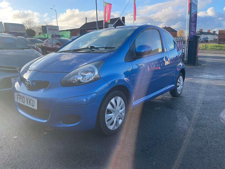 Toyota AYGO 1.0 VVT-i Blue Euro 4 3dr Toyota AYGO 1.0 VVT-i Blue Euro 4 3dr