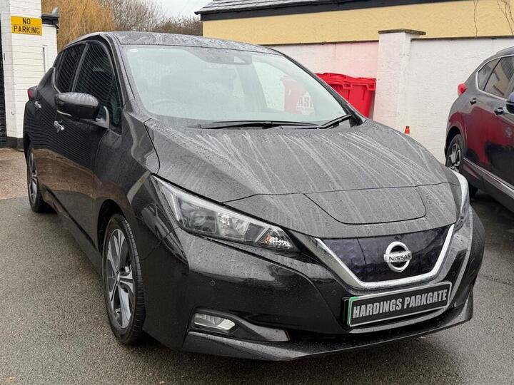 Nissan Leaf 40kWh N-Connecta Auto 5dr Nissan Leaf 40kWh N-Connecta Auto 5dr