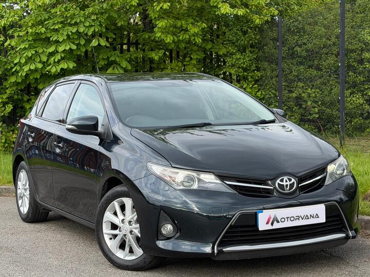 Toyota Auris 1.4 D-4D Sport Euro 5 (s/s) 5dr